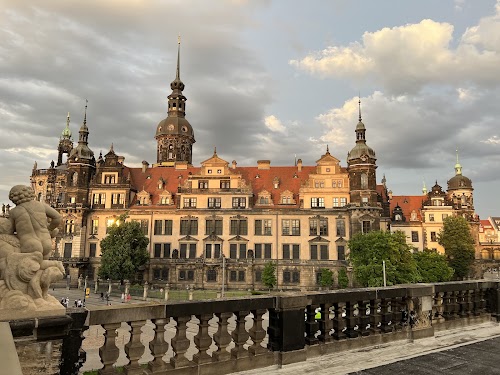 Dresden Sarayı